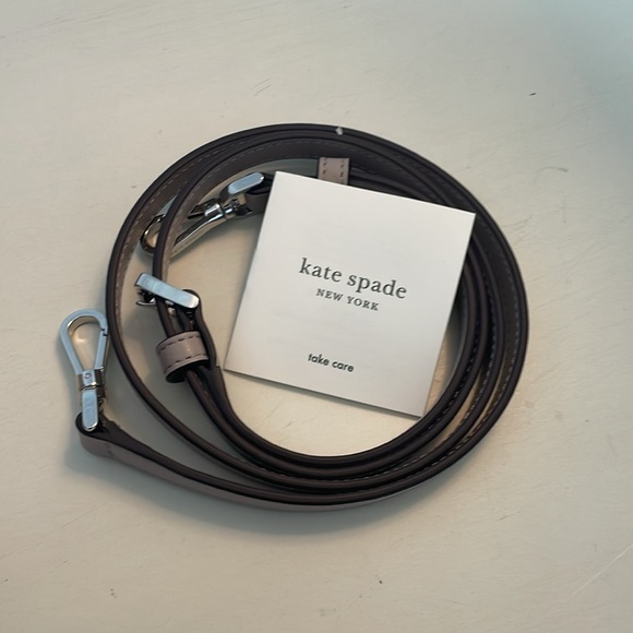 Kate Spade Small hand bag beige with spade patterns - Picture 7 of 8